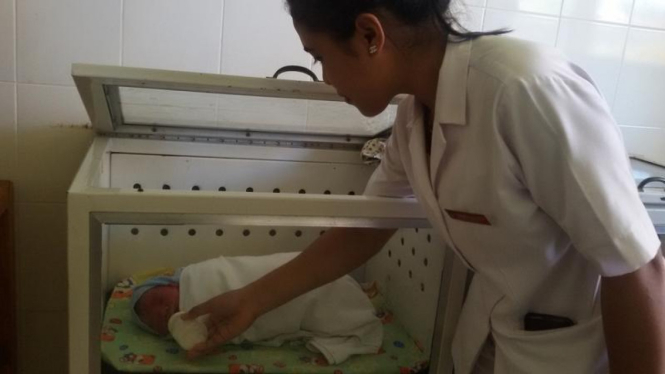 Bayi laki-laki yang ditemukan di kandang babi di Sulawesi Utara