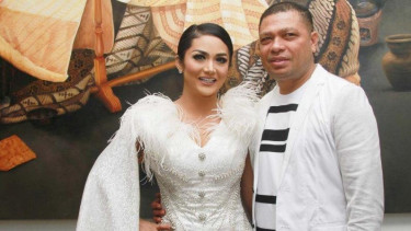 Krisdayanti dan Raul Lemos
