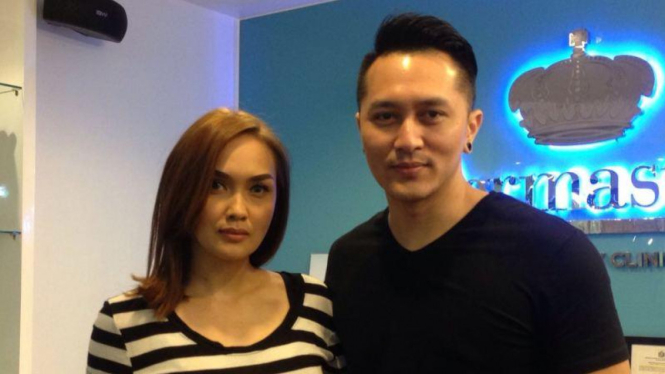Sarah Wijayanto dan Demian