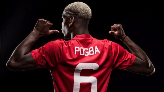 Gelandang Manchester United, Paul Pogba