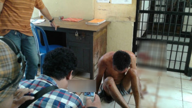Jambret di Palembang babak belur dihajar massa, Rabu (10/8/2016)