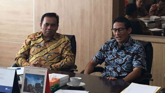 Sandiaga Uno mendatangi Balai Kota DKI