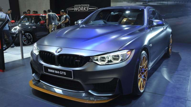 BMW M4 GTS Coupe.