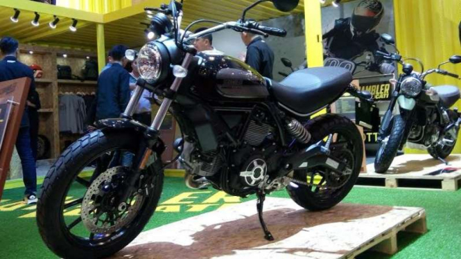 Ilustrasi. Ducati Scrambler Sixty 2