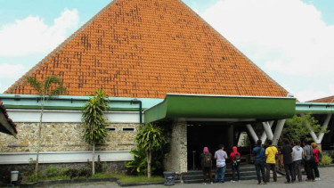 Gereja Santo Yusup? di Jogonalan, Klaten, Jawa Tengah.