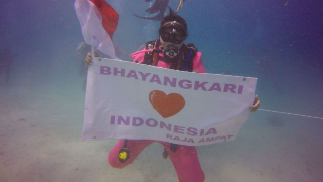 Istri Jenderal Tito Karnavian, Tri Suswati.