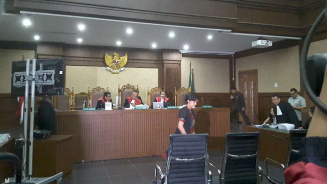 Ahli psikiatri forensik Natalia Widiasih Rahardjanti jadi saksi sidang Jessica, Kamis, 18 Agustus 2016.