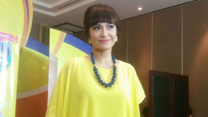 Presenter kondang Ersa Mayori.