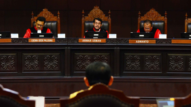 Ahok Ajukan Gugatan Judicial Review Pasal 70 (3) UU No 10 Tahun 2016