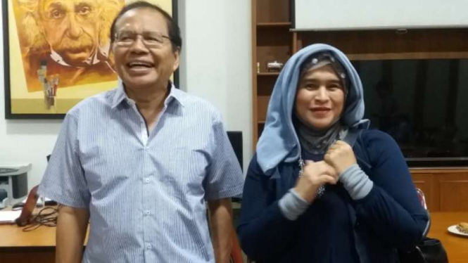Rizal Ramli dan Pimpinan Jaklovers Neno Warisman.