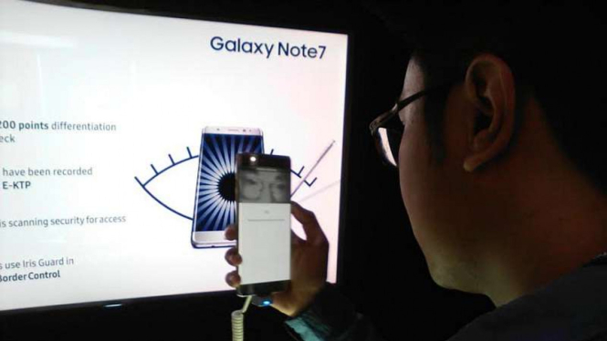 Sensor selaput mata pada Samsung Galaxy Note 7