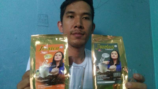 Pemilik kopi merek Coffe Jessica, Sefri Haris 