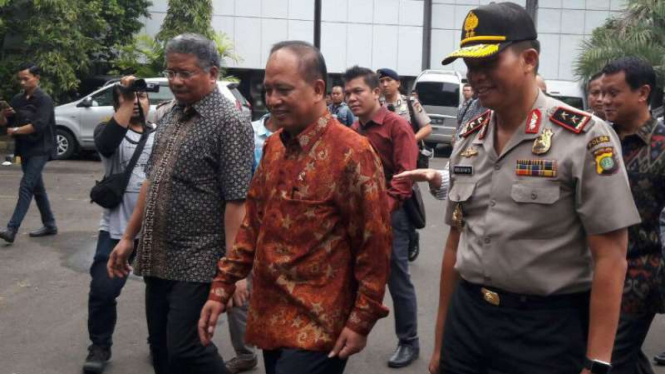 Kapolda Metro Irjen Moechgiyarto dan Menristekdikti Mohamad Nasir di Trisakti 
