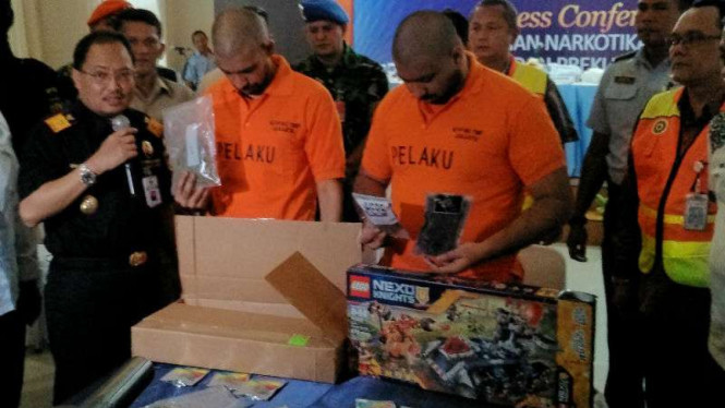 Bea Cukai gagalkan upaya penyelundupan ganja yang disimpan dalam kardus Lego