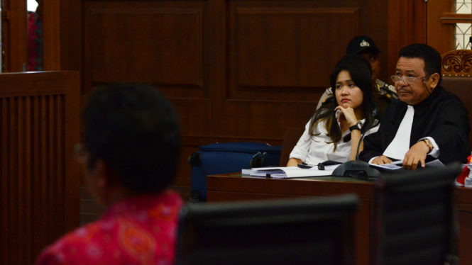 Sidang lanjutan perkara pembunuhan MIrna Salihin di Pengadilan Negeri Jakarta Selatan.