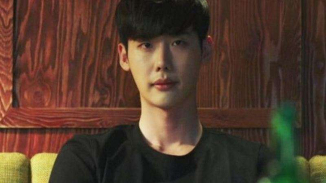 Lee Jong Suk