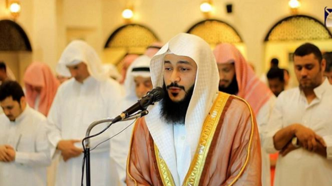 Salat berjamaah.