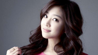 Aktris Cantik Korea Jo Bo Ah Didiagnosis Meningitis