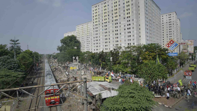 Penertiban Kawasan Rawajati Jaksel