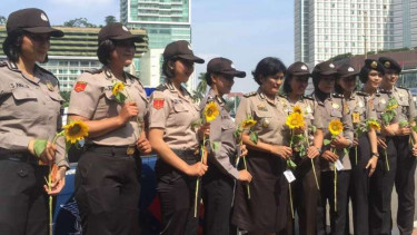 Ilustrasi polisi wanita.