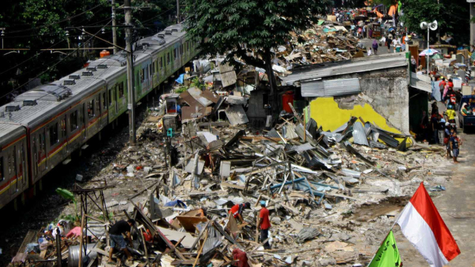 Penertiban Kawasan Rawajati Jaksel