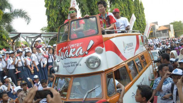 Tontowi Ahmad dan Liliyana Natsir menyapa masyarakat Kota Kudus, Kamis 1 September 2016.