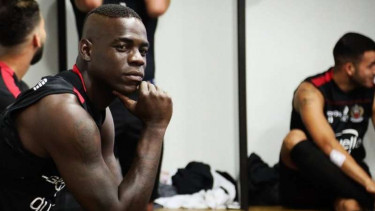 Penyerang Nice, Mario Balotelli