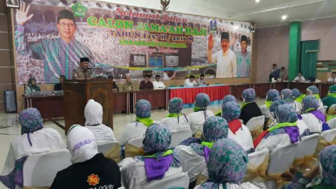 Pemberangkatan kloter terakhir. 