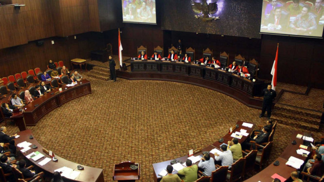Ahok Ikuti Sidang Lanjutan Gugatan Cuti Kampanye