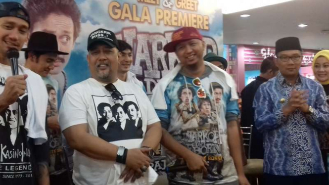 Ridwan Kamil, Indro dan bintang film Warkop DKI Reborn.