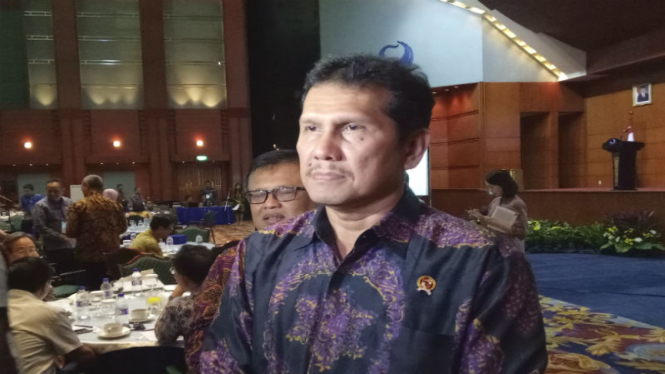 Menpan-RB Asman Abnur
