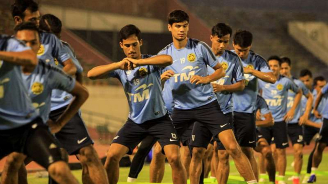 Ilustrasi Timnas Malaysia sedang menjalani latihan.