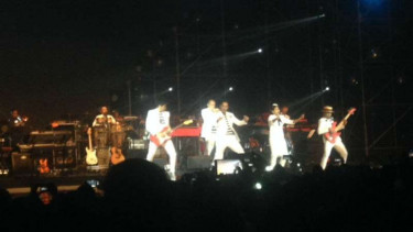 The Groove saat tampil bersama Maliq & D'Essentials di  Jakarta