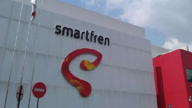 Kantor Pusat Smartfren.
