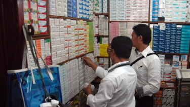 Polisi dan BPOM Sidak Obat Kedaluwarsa