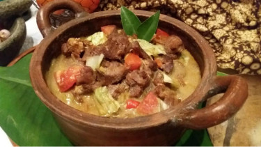 Tongseng kambing muda
