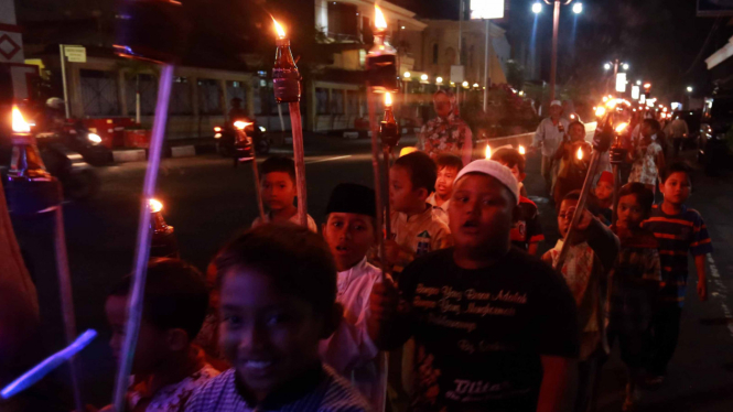 Kemeriahan Takbir Keliling Sambut Idul Adha
