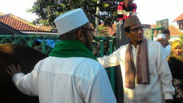 Sandiaga Uno berkurban di Idul Adha