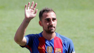 Striker Barcelona, Paco Alcacer