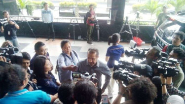 Pengacara Irman Gusman sambangi KPK.