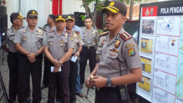 Kapolres Jakarta Pusat Kombes, Dwiyono, di KPU DKI Jakarta.