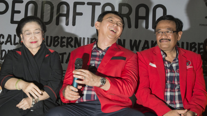 Ahok dan Djarot saat daftar ke KPUD