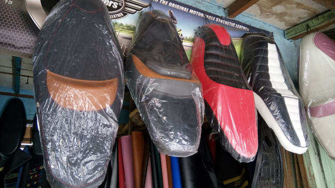 Jok motor modifikasi