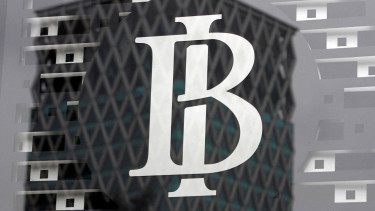 Logo Bank Indonesia yang tertera di kantor Bank Indonesia di Jakarta.