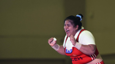 Lifter Asal Aceh, Nurul Akmal, Pecahkan Rekor Nasional