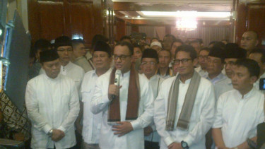 Anies Baswedan dan Sandiaga Uno