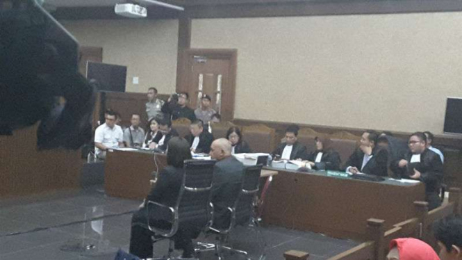 Saksi dari Kepolisian Australia, John J.Torres di sidang Jessica, Jakarta