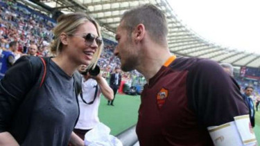 ilary Blasi dan Francesco Totti
