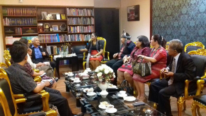 Wakil Ketua DPR RI Agus Hermanto menerima Panitia Hari Ulos di Gedung DPR RI