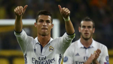 Bintang Real Madrid, Cristiano Ronaldo, dan Gareth Bale.